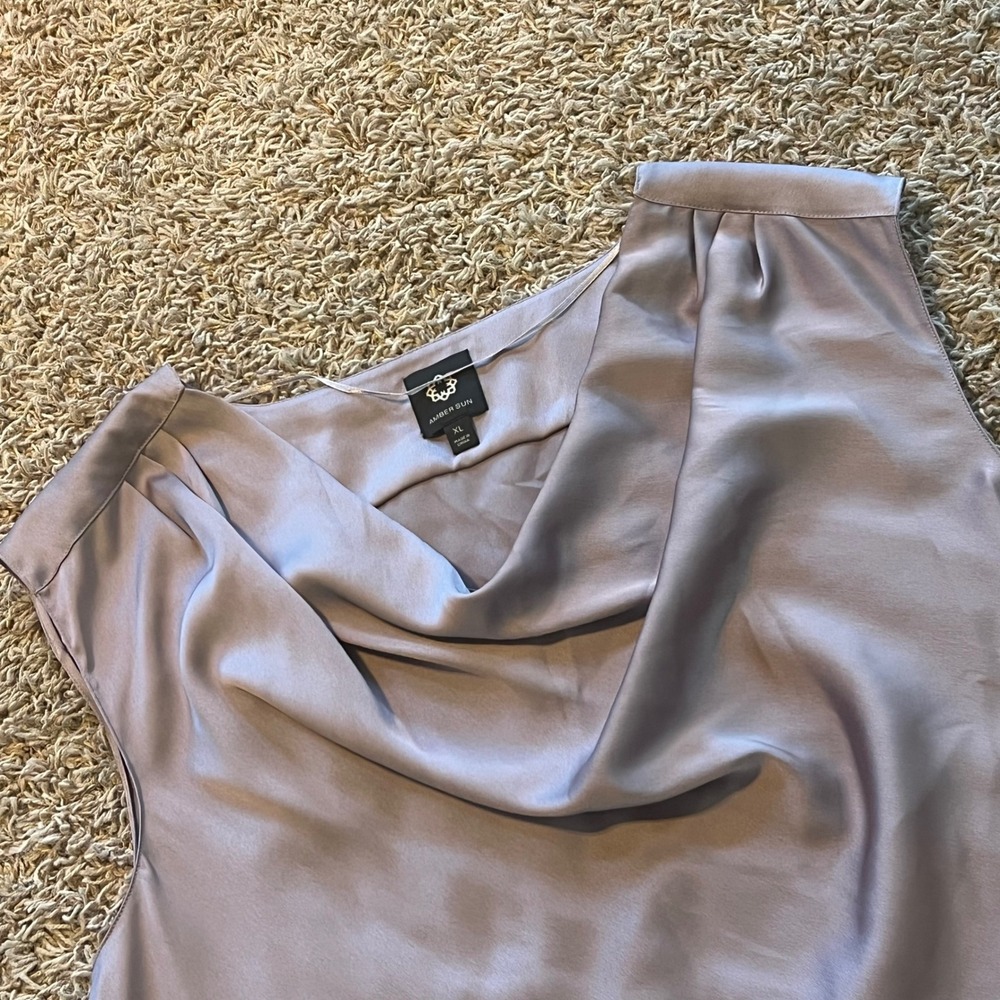 Amber Sun Lavender Satin Cowl Neck Sleeveless Blouse‎ Top XL NWT